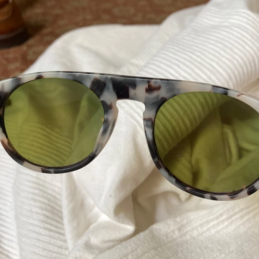 Westward Leaning handcrafted sunglasses - Voyager - Picture 5 of 7